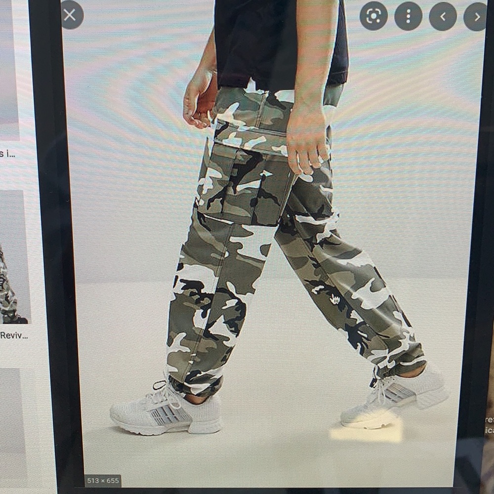 Green Camo Cargo pants Reclaimed Vintage ASOS Medium